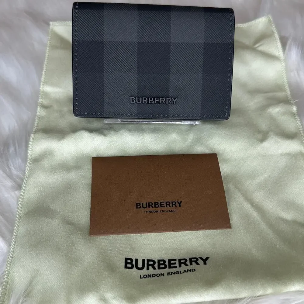 💎✨HOT BUY✨💎Authentic Burberry Wallet with box and dust bag - Picture 3 of 7